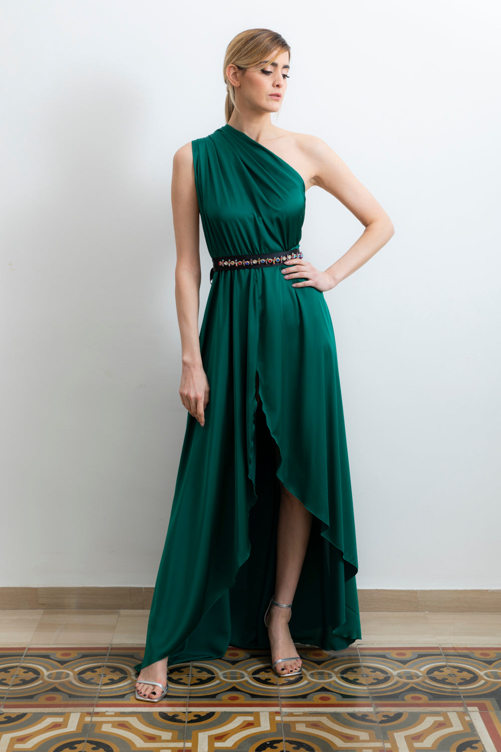 Abito Red Carpet Monospalla Lungo in raso con spacco frontale