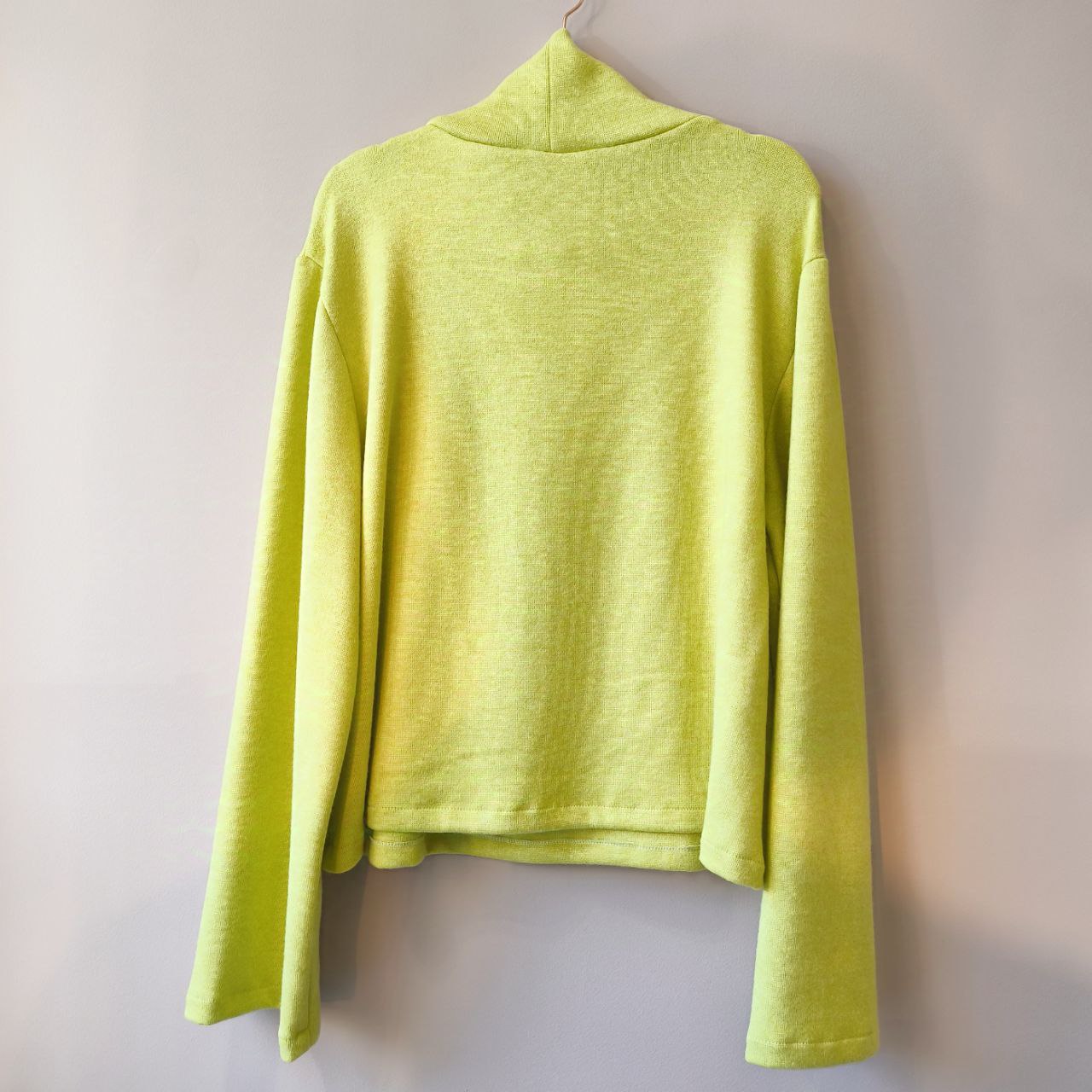MAGLIONE MORBIDO CON COLLO ALTO