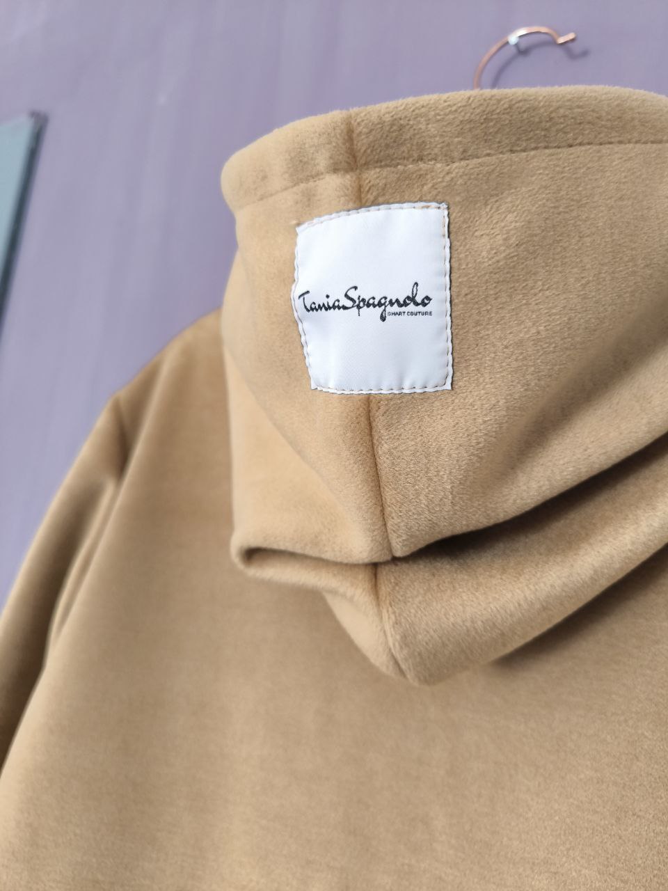 Cappotto chachemire con cappuccio bicolore nero - cammello