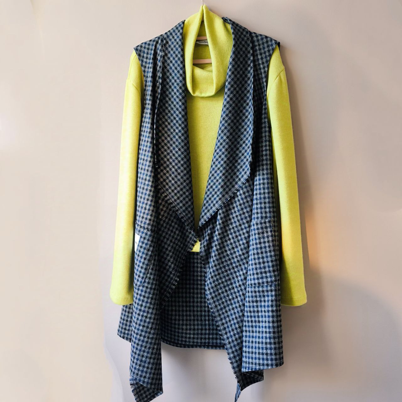 GILET LUNGO IN LANA