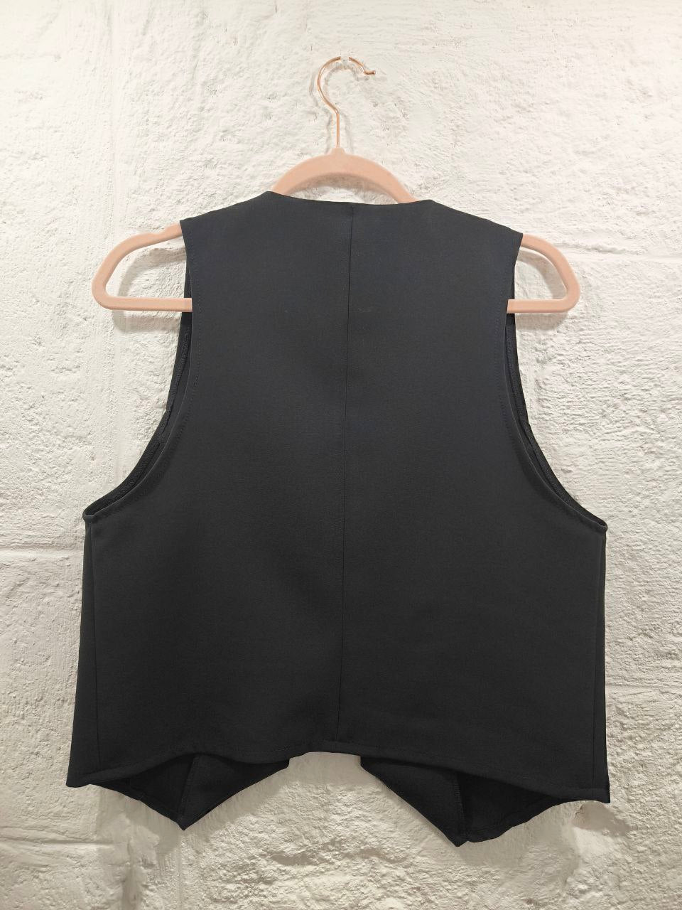 GILET CORTO SFIANCATO NERO