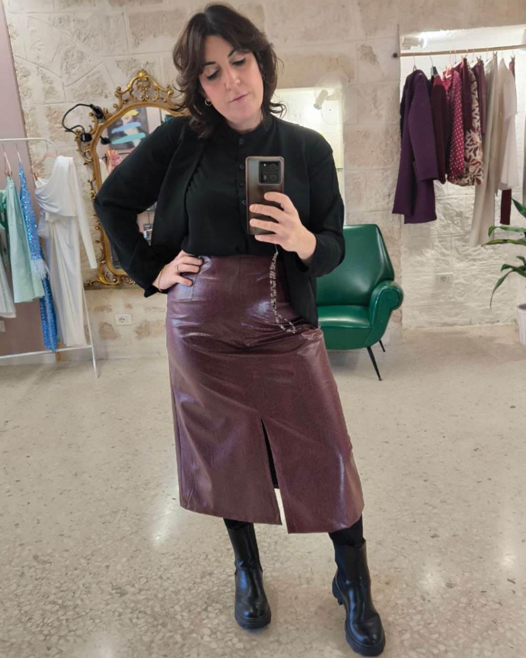 Gonna midi con spacco in ecopelle pitonato bordeaux - PREORDINA