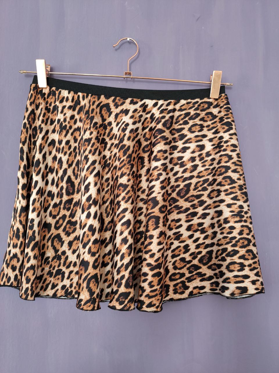 Gonna corta in raso animal print