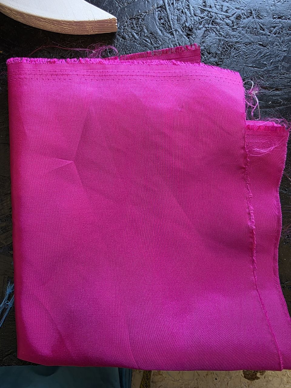 Abito Camicia in Taffetà con tasche e cintura annodata