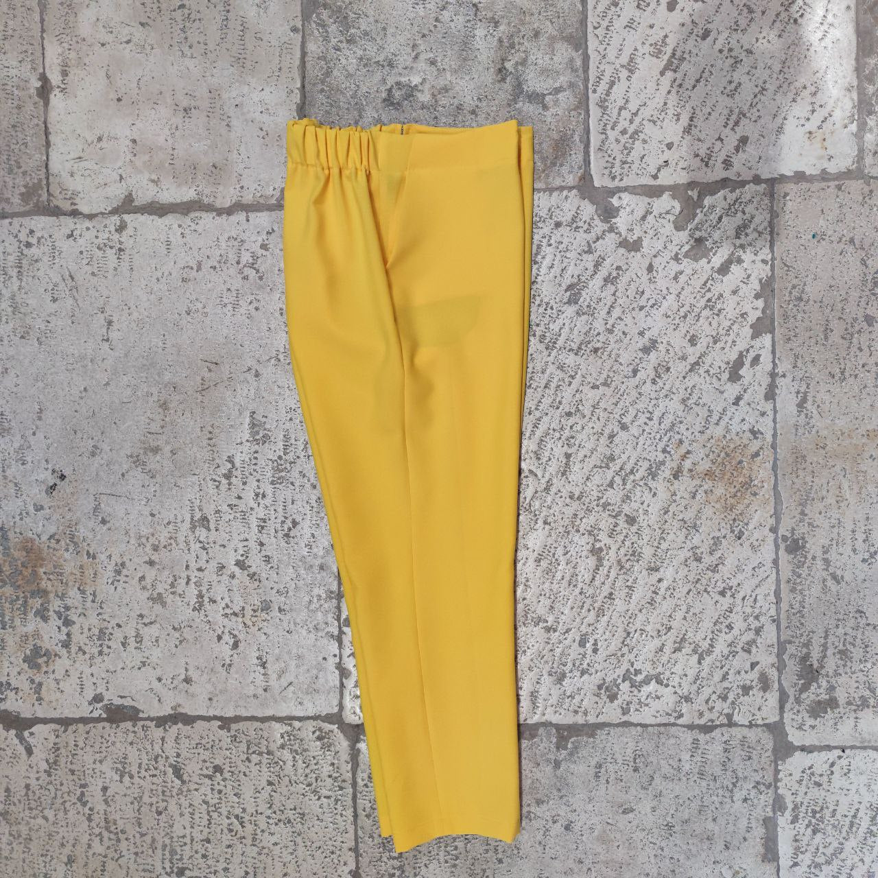 COMPLETO TIAKI TE.CO. GIALLO