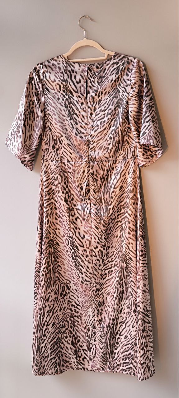 VESTITO MIDI RASO LEOPARDATO ROSA