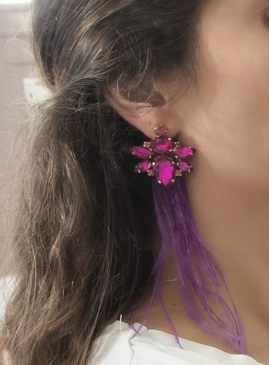 ORECCHINO PIUME FUCSIA