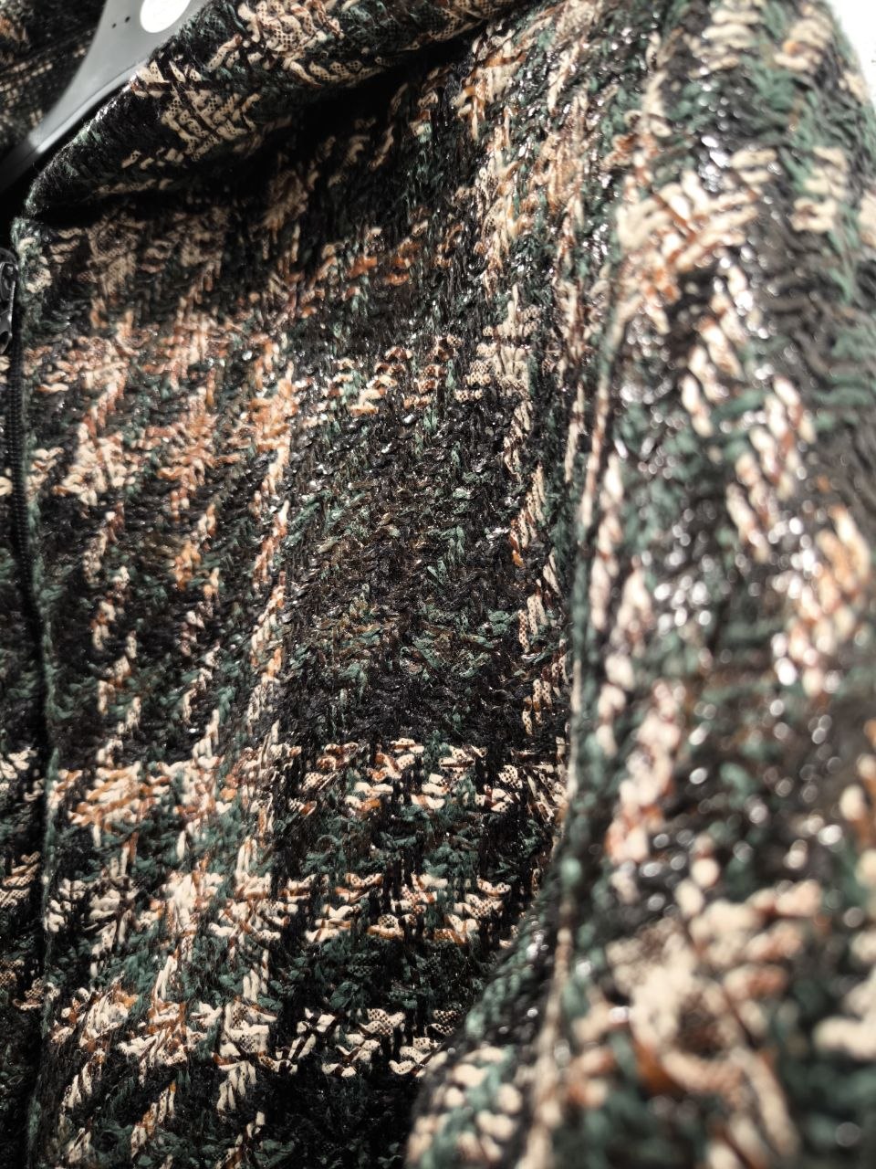 Cappotto corto sartoriale con cappuccio in tartan lana effetto semi lucido